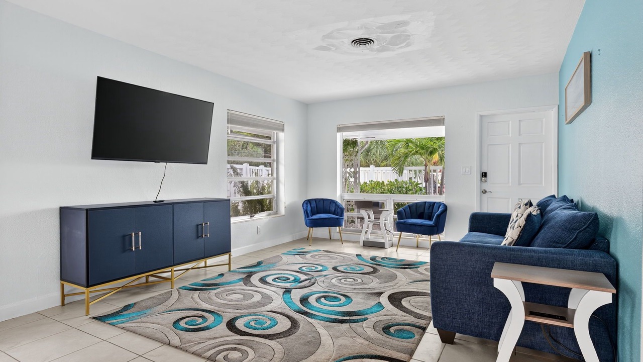 Photo of Livingroom in Dolphin Isles