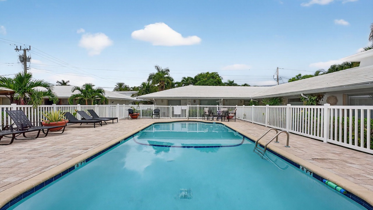 Photo of Outdoor in Dolphin Isles