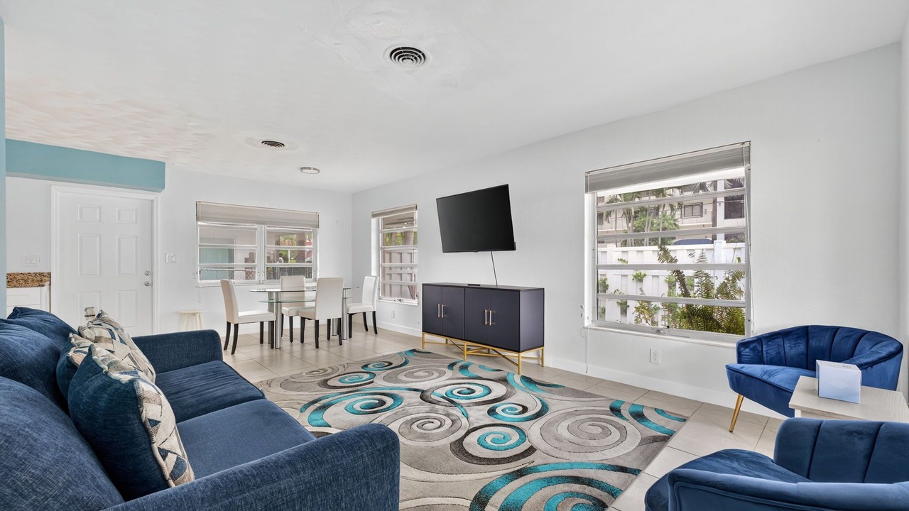 Photo of Livingroom in Dolphin Isles