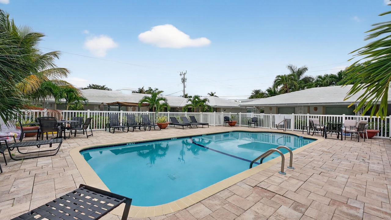Photo of Outdoor in Dolphin Isles