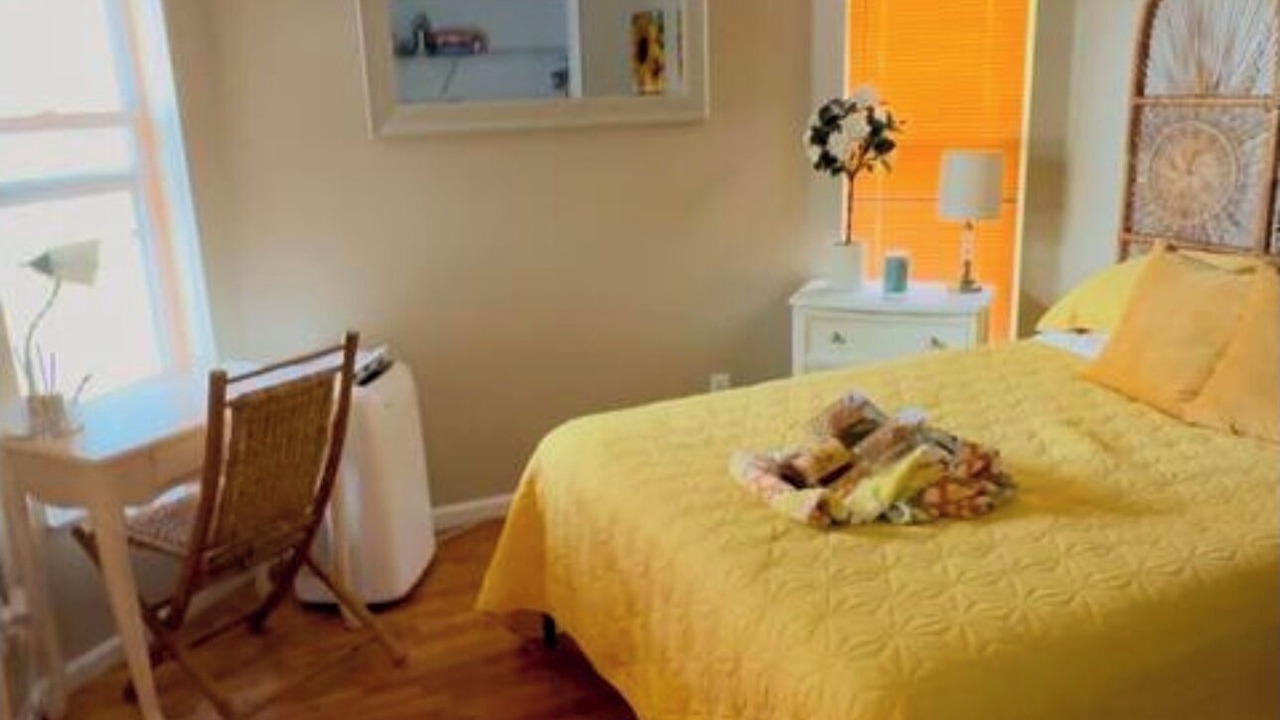 Photo of Bedroom in Palm Beach Country Estates