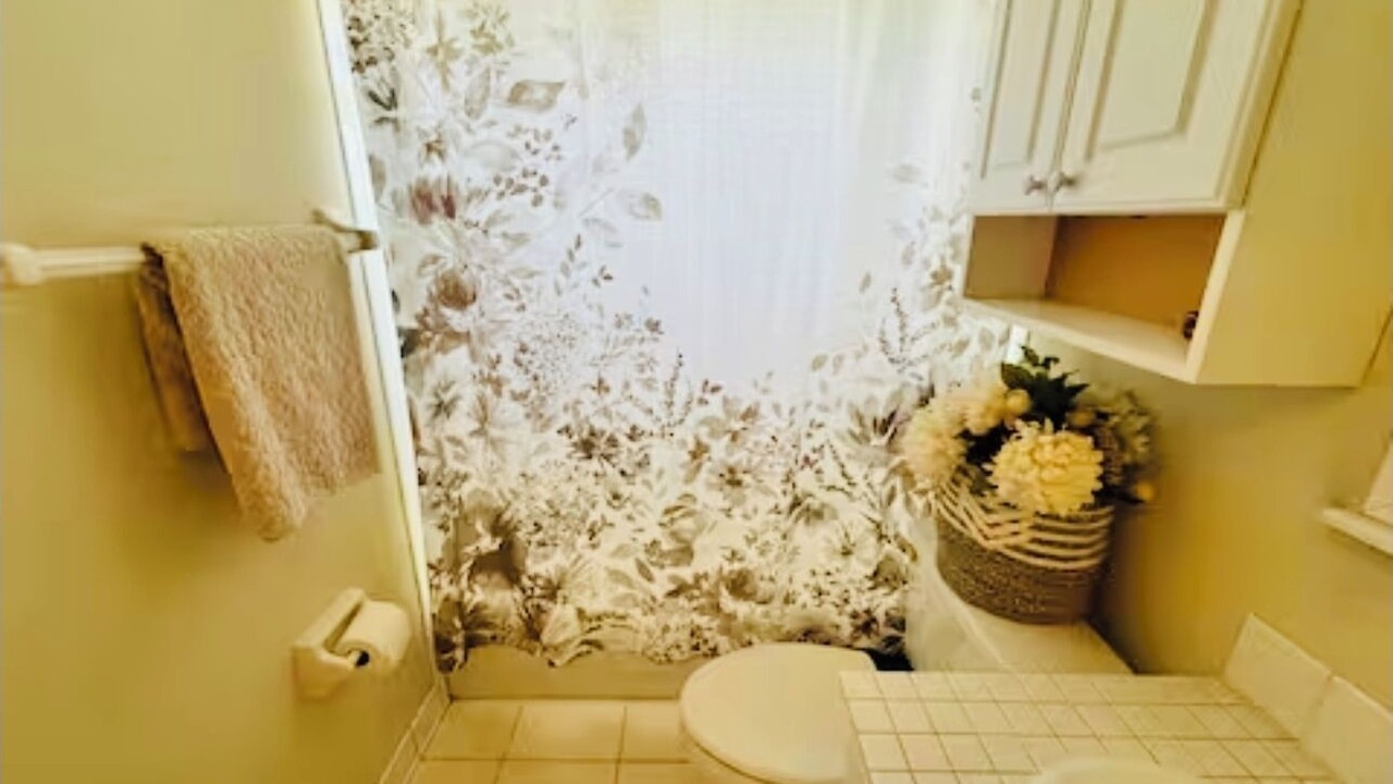 Photo of Bathroom in Palm Beach Country Estates