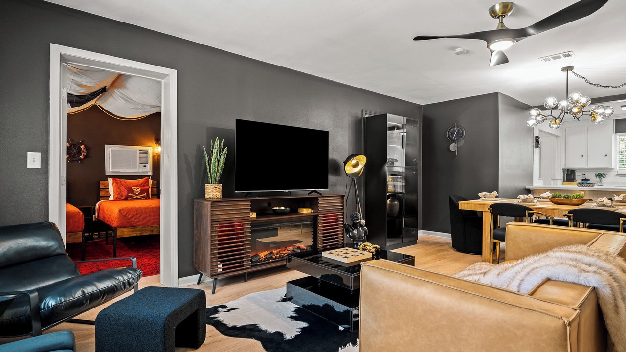 Photo of Livingroom in East Pensacola Heights