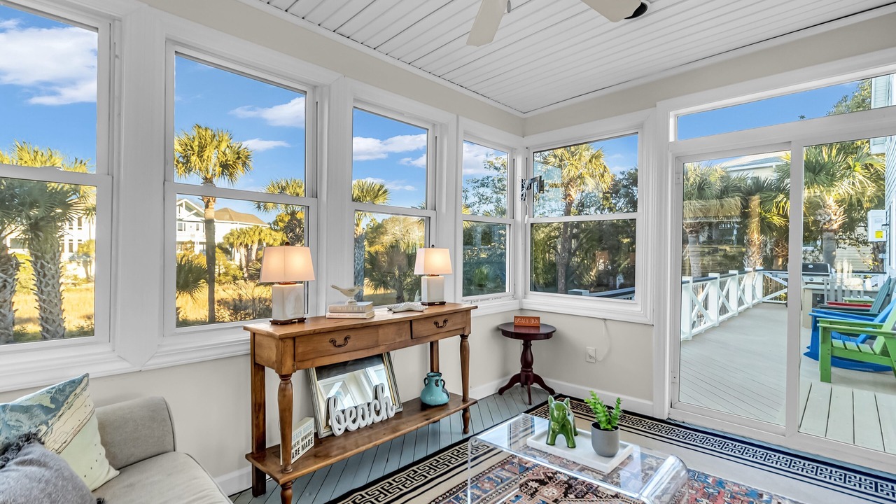Photo of Livingroom in Ocean Point