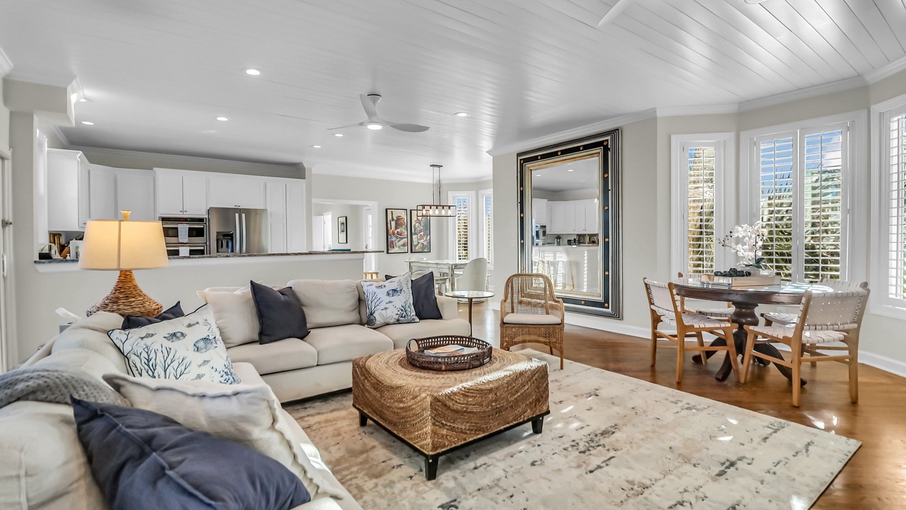 Photo of Livingroom in Ocean Point