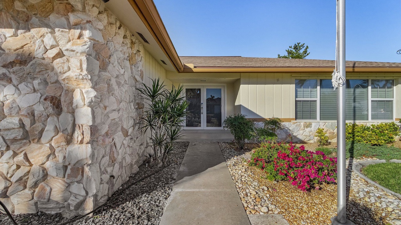 Photo of Outdoor in Lochmoor Waterway Estates