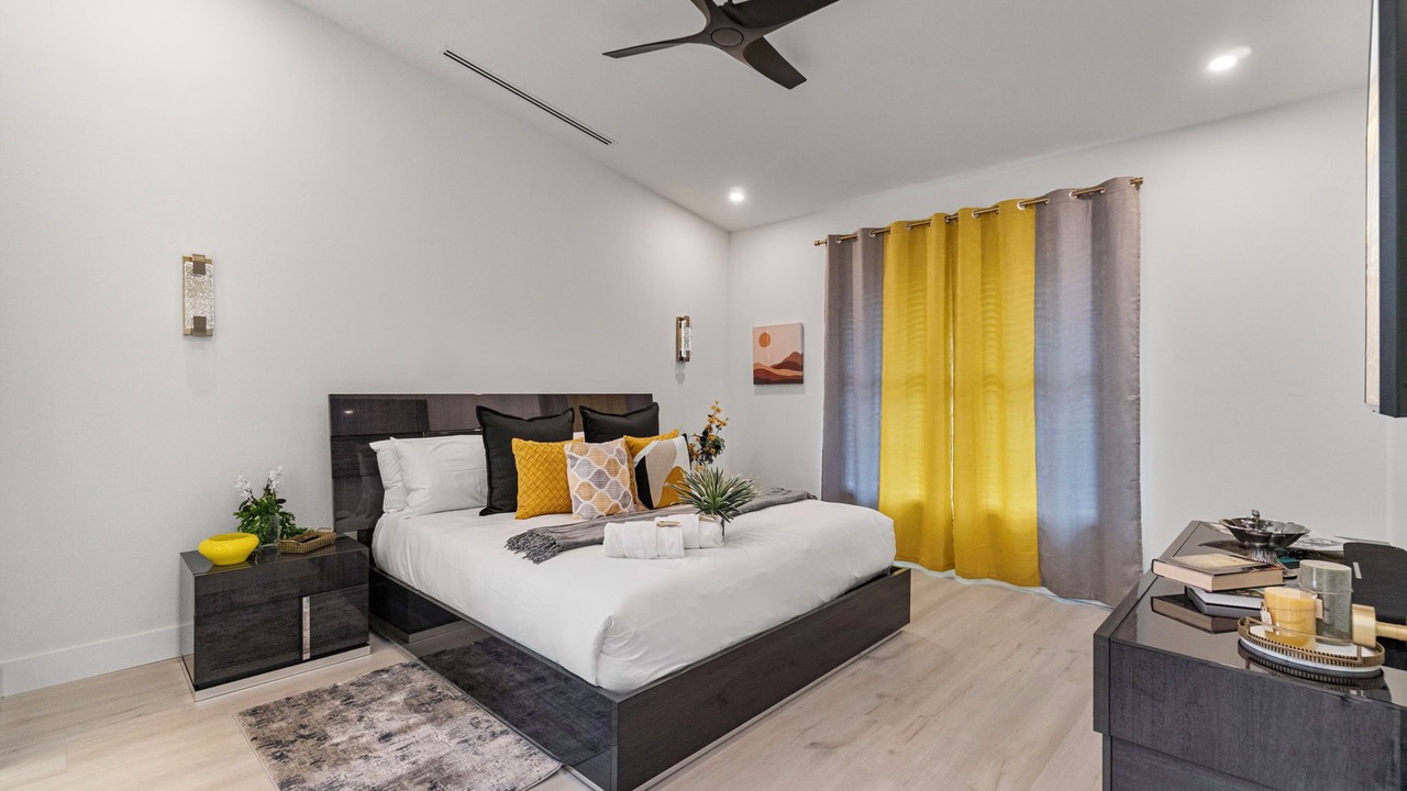 Photo of Bedroom in Imperial Golf Estates