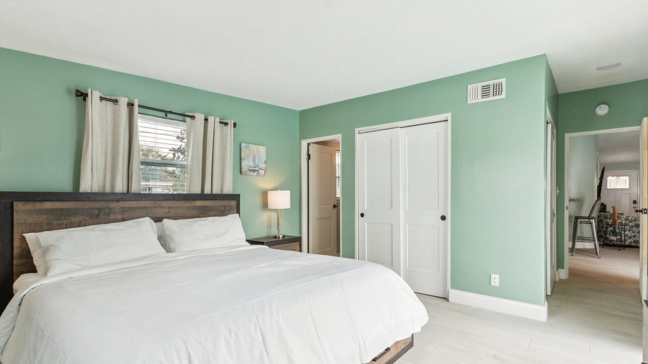 Photo of Bedroom in Anona