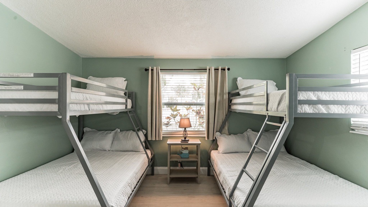 Photo of Bedroom in Anona