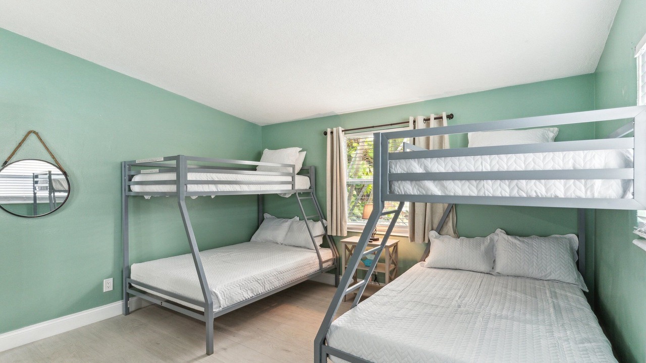 Photo of Bedroom in Anona
