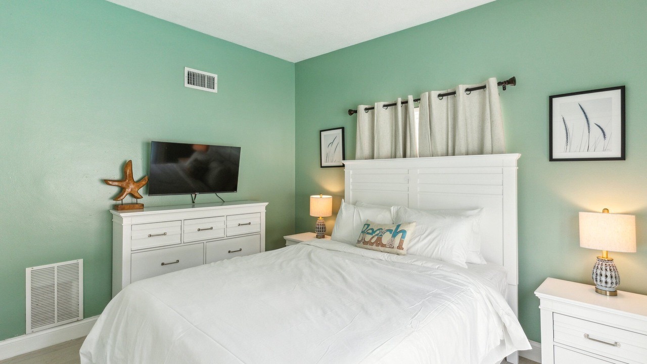 Photo of Bedroom in Anona