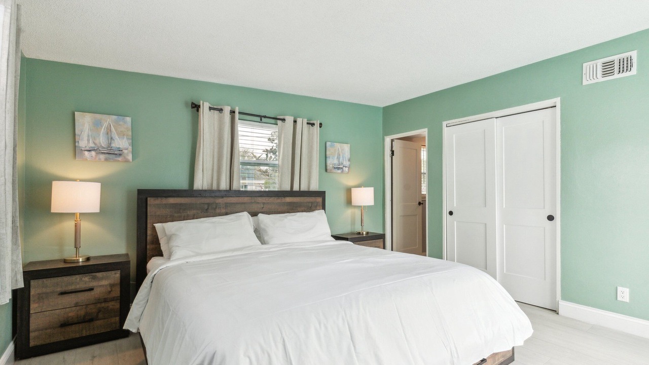 Photo of Bedroom in Anona