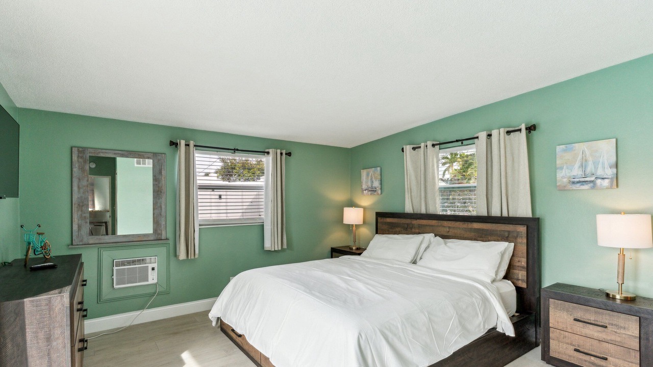 Photo of Bedroom in Anona