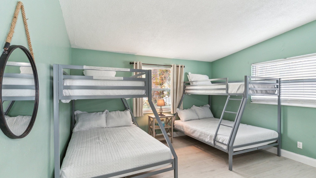Photo of Bedroom in Anona