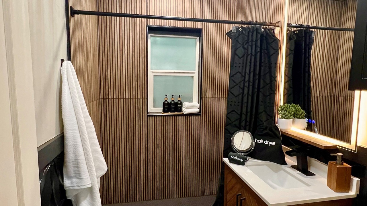 Photo of Bathroom in Downtown Dunedin