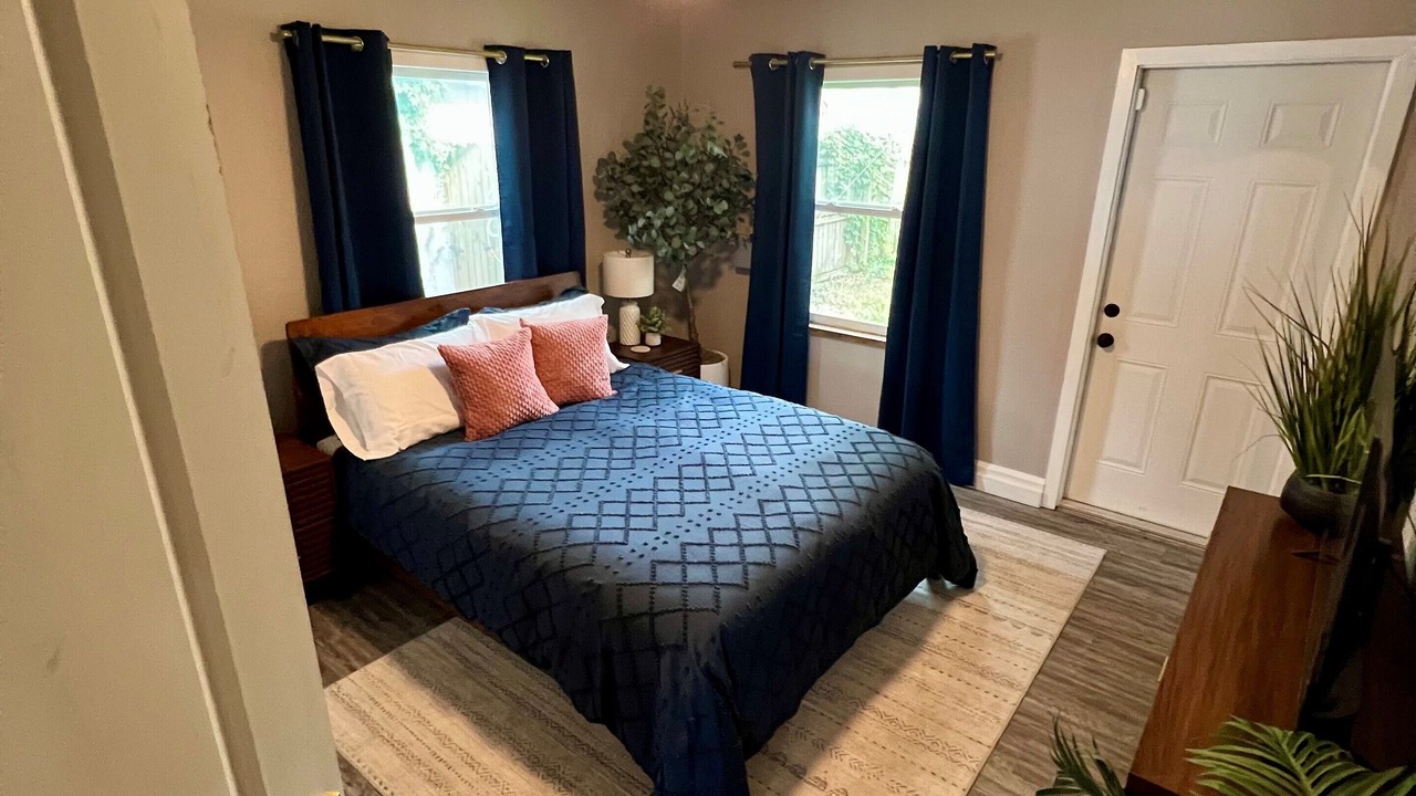 Photo of Bedroom in Downtown Dunedin