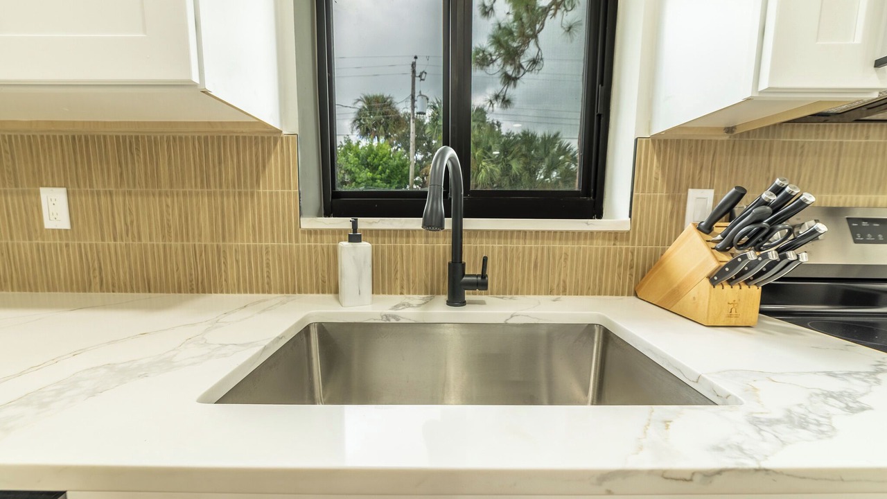 Photo of Kitchen in Okeechobee