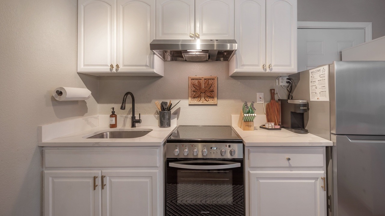 Photo of Kitchen in Egypt Lake-Leto