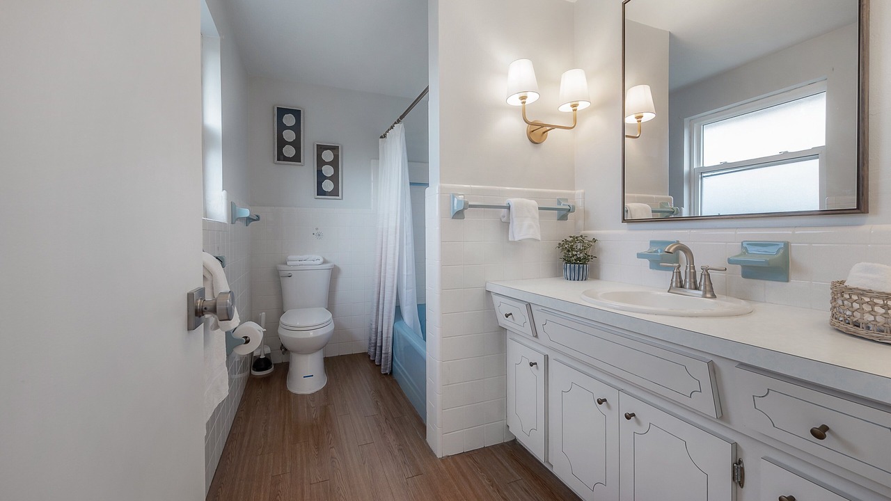 Photo of Bathroom in Largo