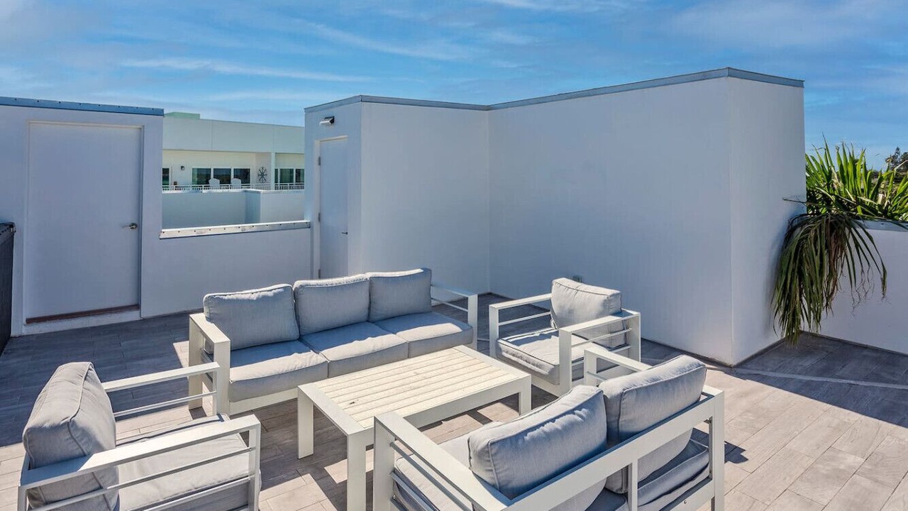 Photo of Patio Balcony in Madeira Beach