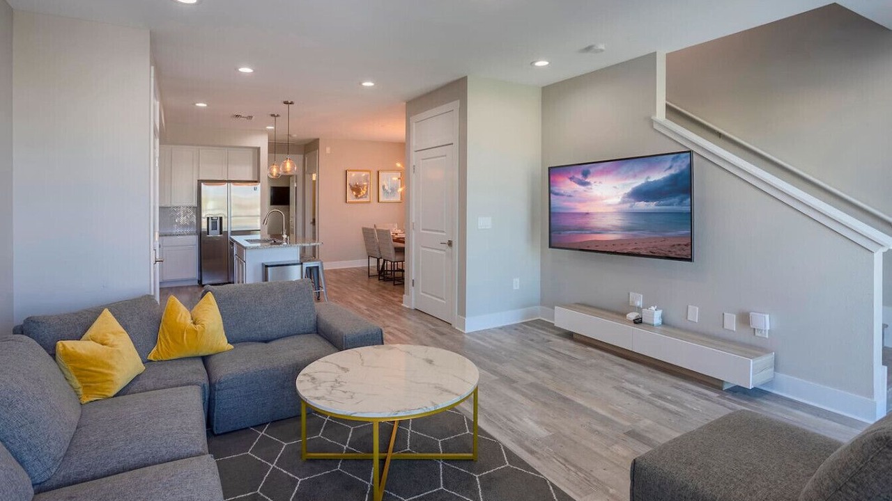 Photo of Livingroom in Madeira Beach