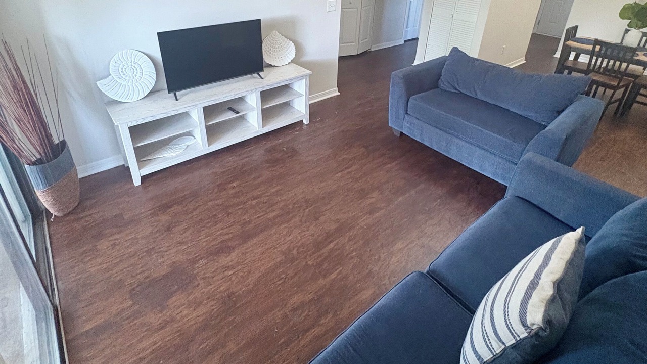 Photo of Livingroom in Sandalwood