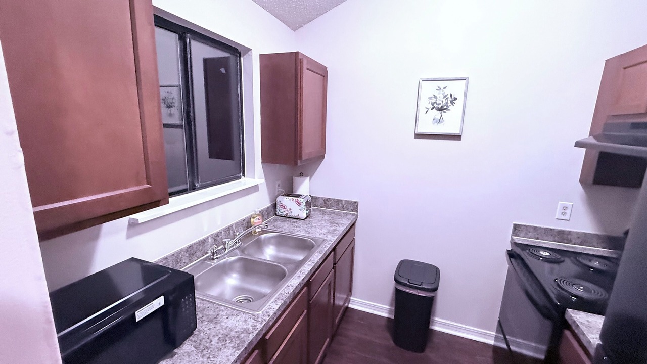 Photo of Kitchen in Sandalwood