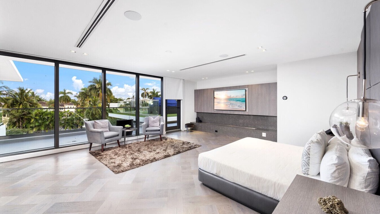 Photo of Bedroom in East Fort Lauderdale