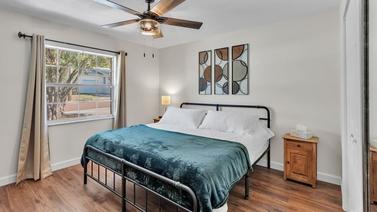 Photo of Bedroom in Dixieland