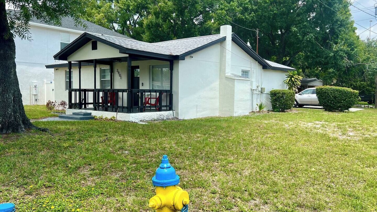 Photo of Outdoor in Carver City - Lincoln Gardens