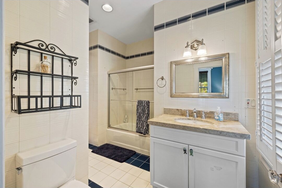Photo of Bathroom in Tequesta