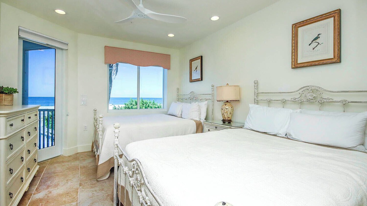 Photo of Bedroom in Gulf Shores
