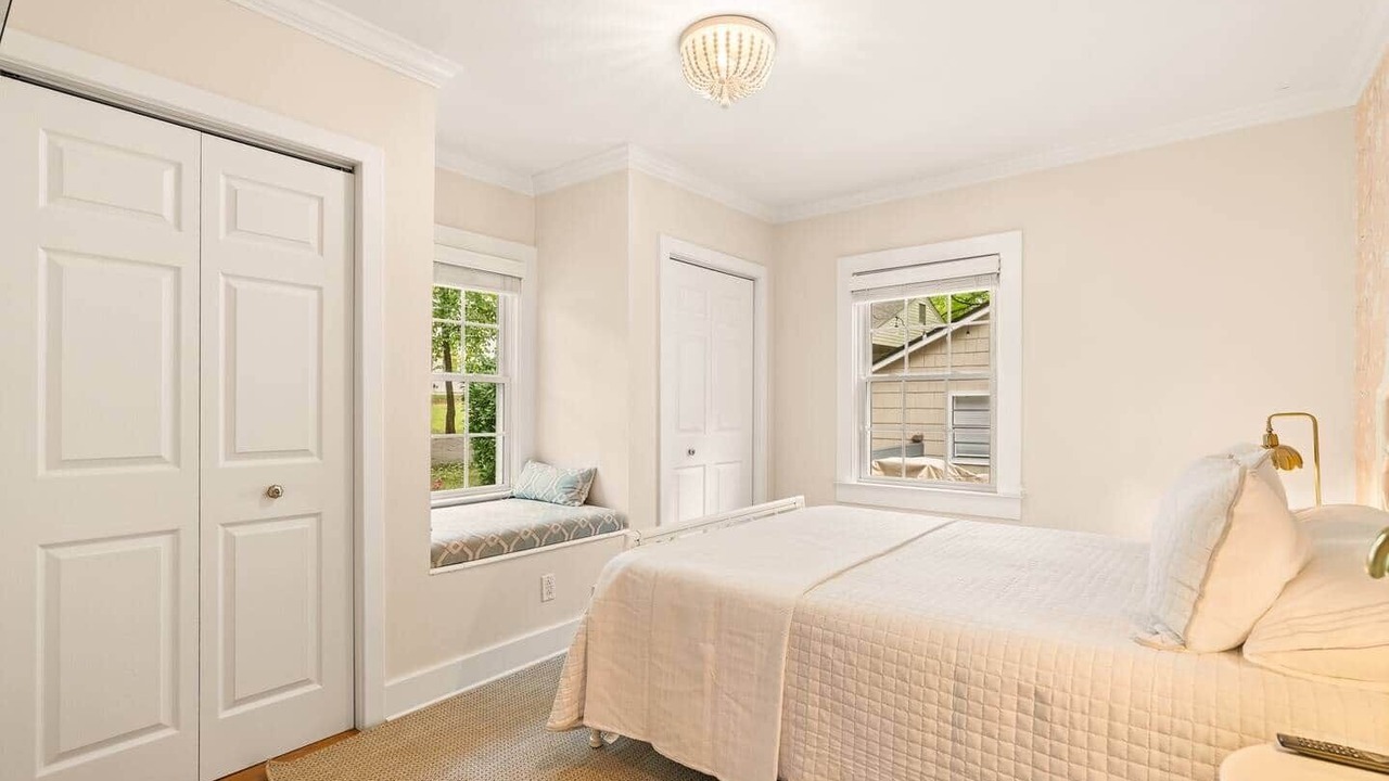 Photo of Bedroom in Knoxville