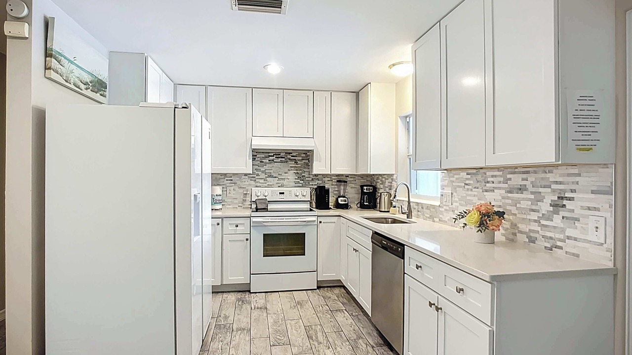 Photo of Kitchen in Bayshore Gardens