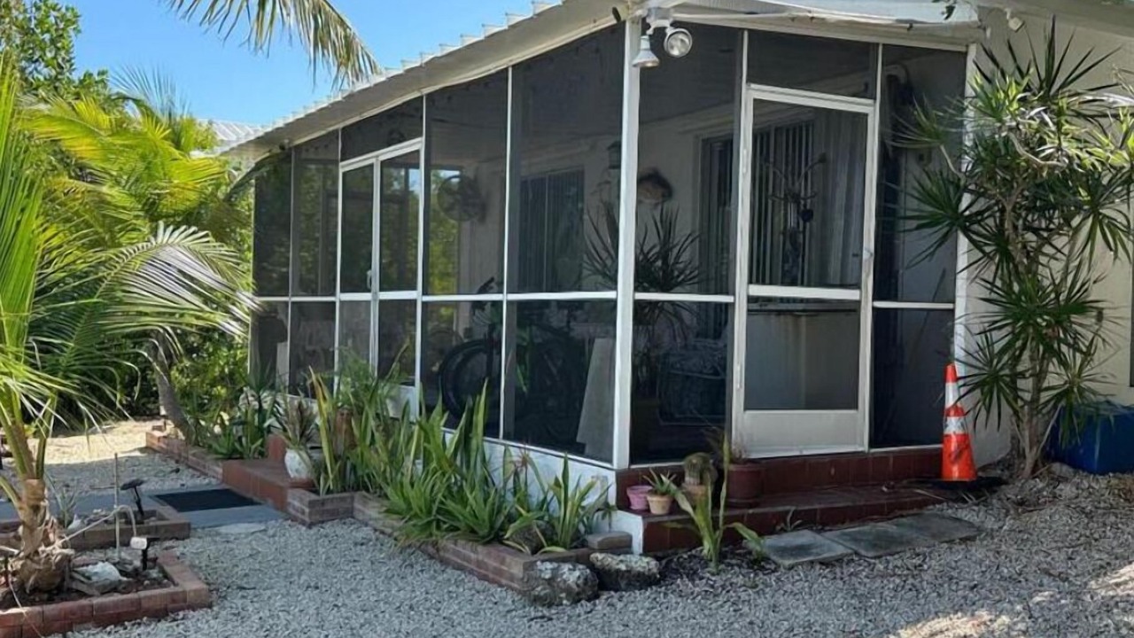 Photo of Outdoor in Breezeswept Beach Estates