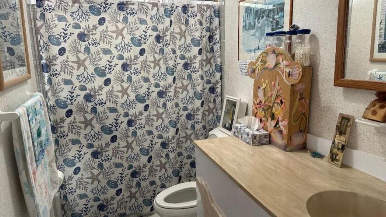 Photo of Bathroom in Breezeswept Beach Estates