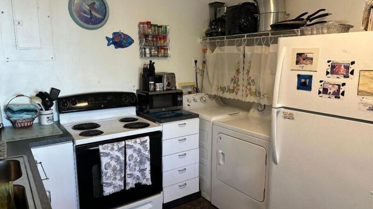 Photo of Kitchen in Breezeswept Beach Estates