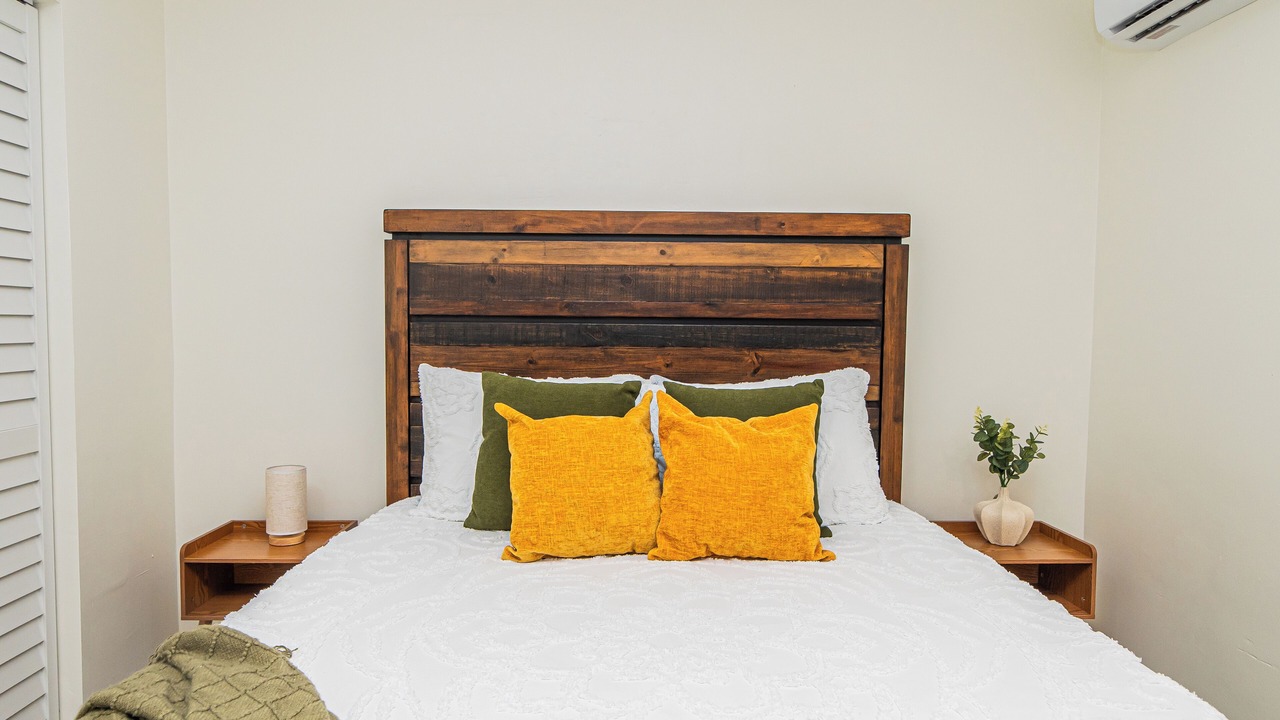 Photo of Bedroom in Sweetwater
