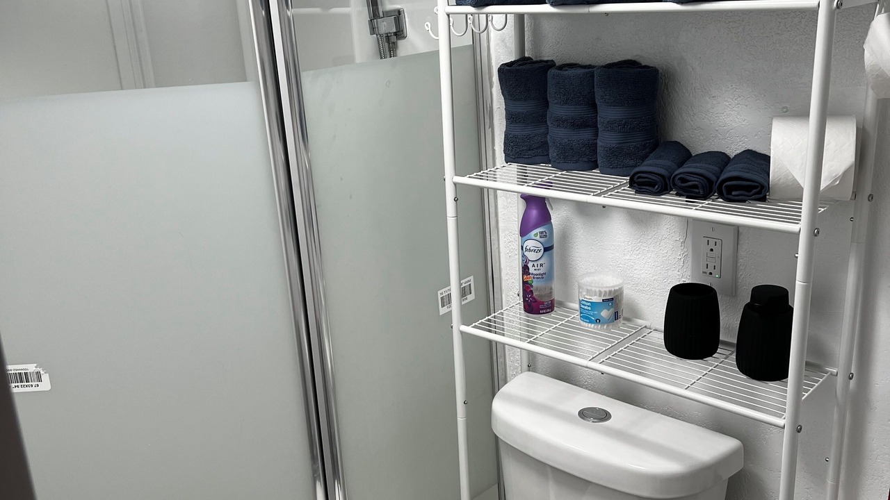 Photo of Bathroom in Poinciana