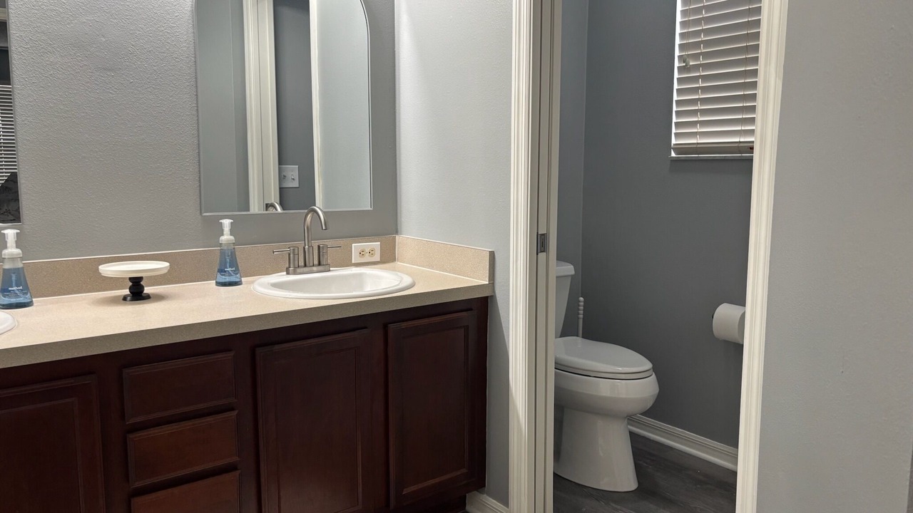 Photo of Bathroom in Duval