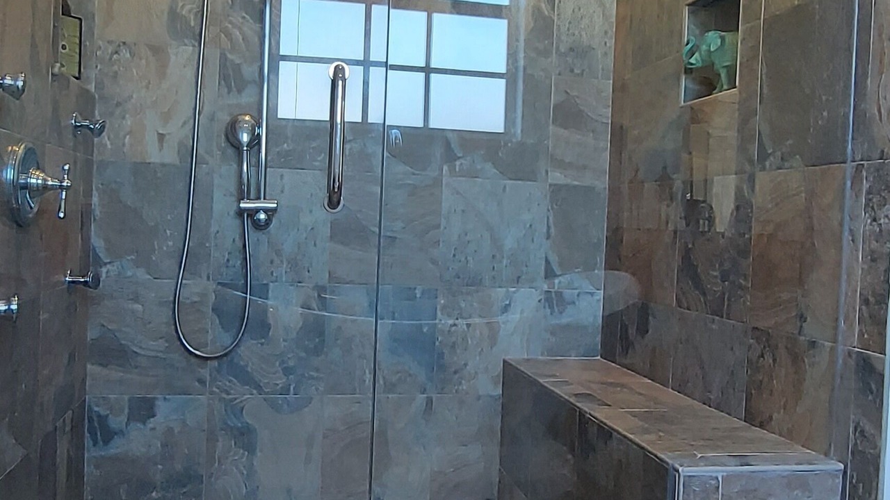 Photo of Bathroom in Juno Beach