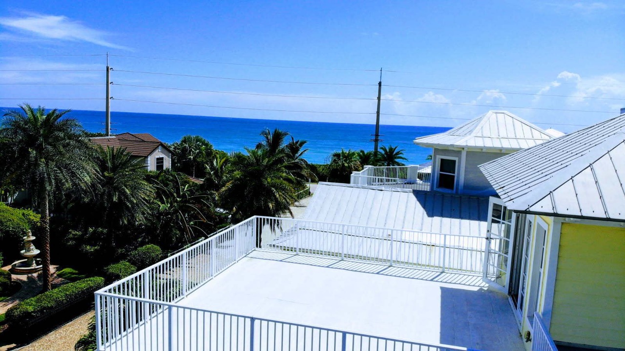 Photo of Outdoor in Juno Beach