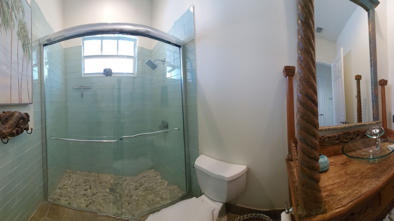 Photo of Bathroom in Juno Beach