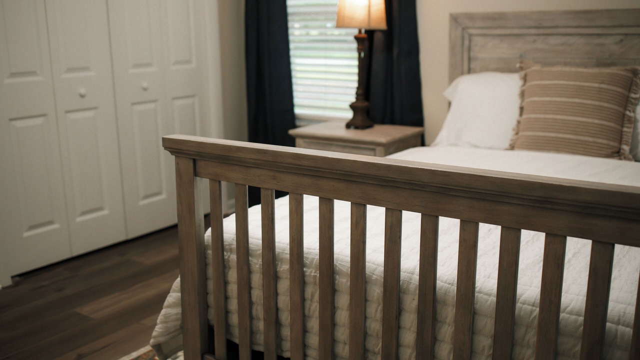 Photo of Bedroom in Manattee Road