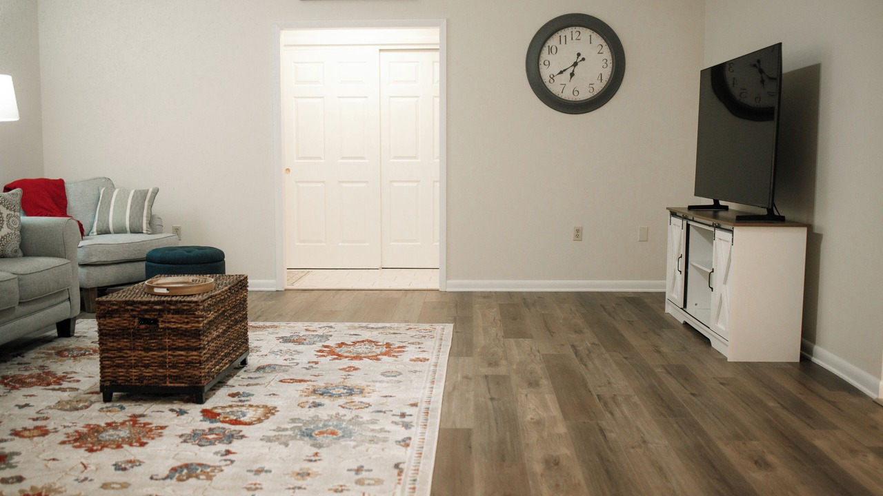 Photo of Livingroom in Manattee Road