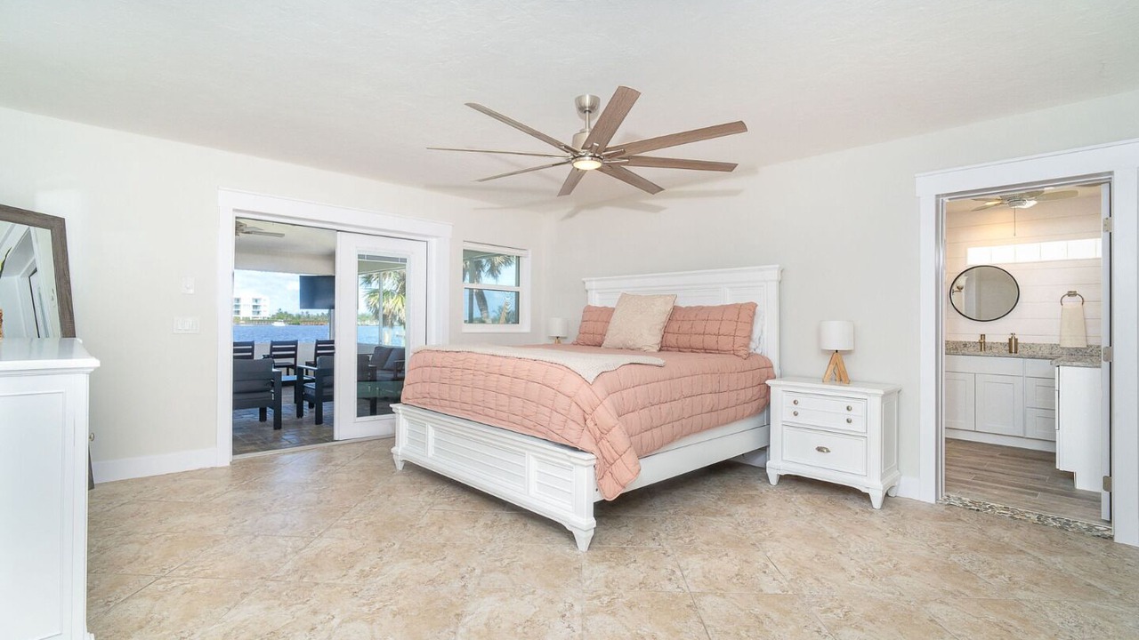 Photo of Outdoor in Point of Pines