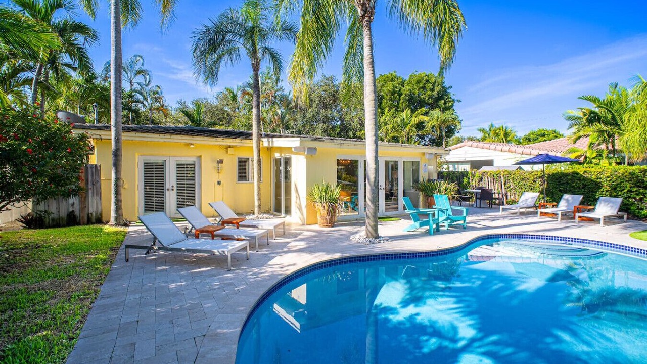 Photo of Outdoor in Poinsettia Heights