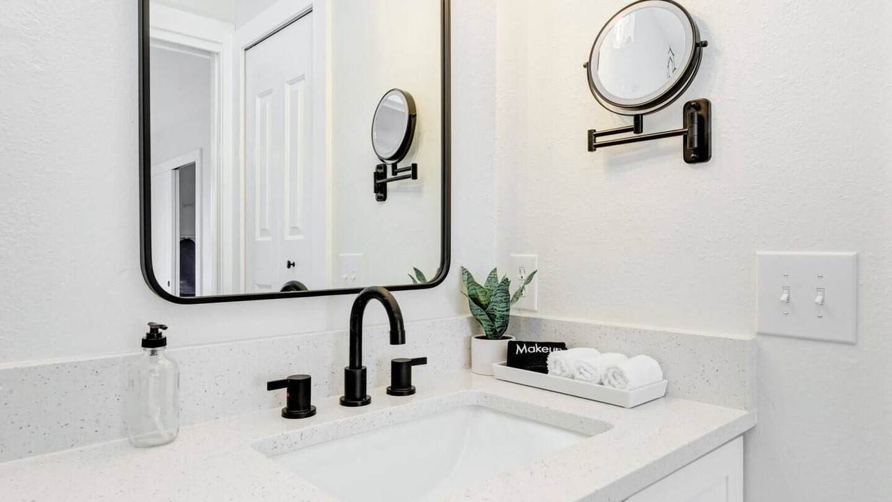 Photo of Bathroom in Osprey Village