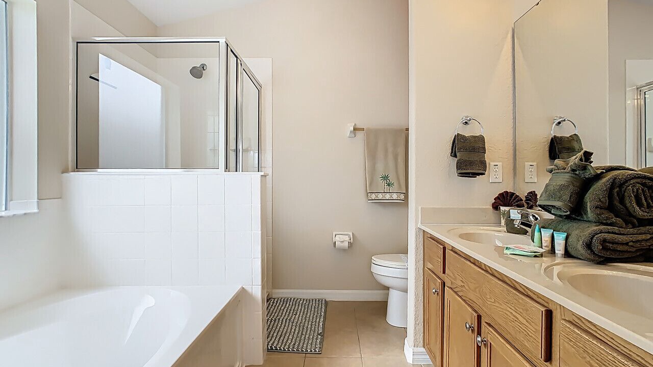 Photo of Bathroom in Davenport