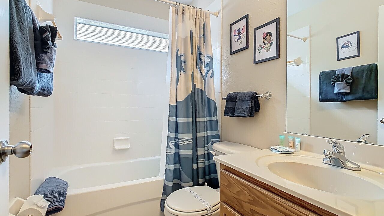 Photo of Bathroom in Davenport